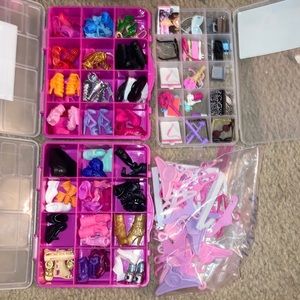 Barbie accessories